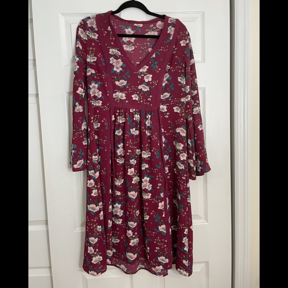 En Creme long sleeve floral dress XL